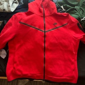 Red Nike tech set 2XL
